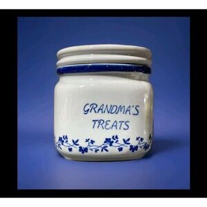 Lillian Vernon Cookie Jar " Grandma's Treats" Small  Taiwan